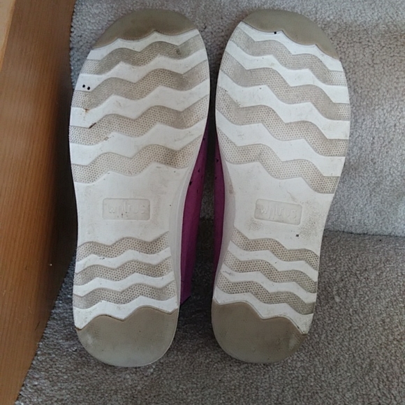 Walrus Dixie Micro Fiber Suede Look Perforated Lace Up Sneakers 6 Purple - Picture 14 of 16